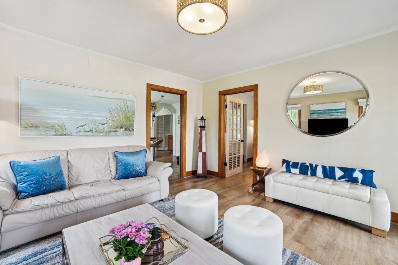 Boyne City Cottage Walk To Downtown And Lake! Екстериор снимка